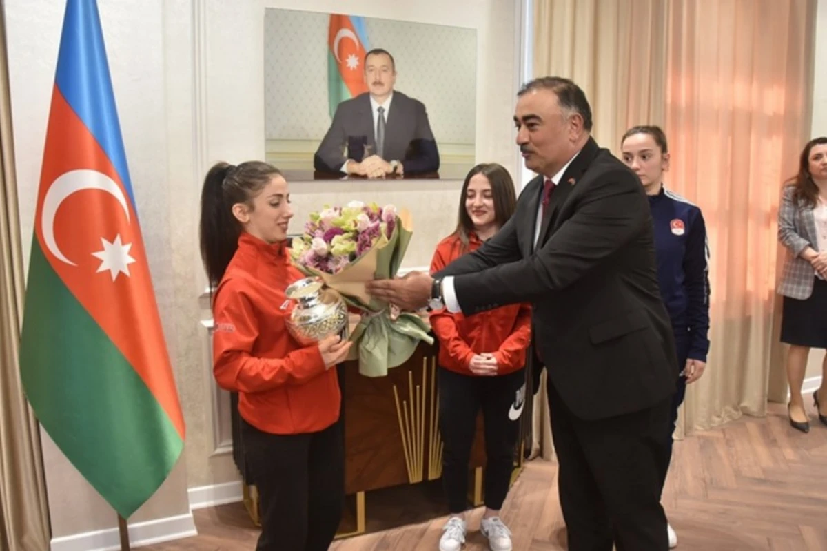 İrəvandakı yarışda medal qazanan türkiyəli idmançıların Bakıya gələcəkləri tarix bəlli olub