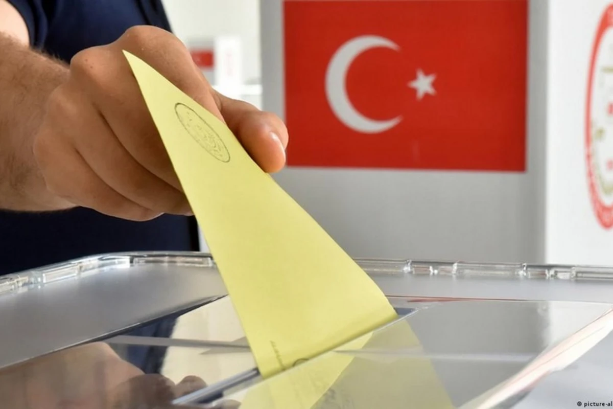 Xaricdə yaşayan türklər üçün səsvermə bu gün başladı