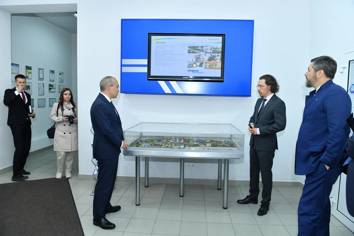 Mikayıl Cabbarov Tatarıstanın İnnopolis Xüsusi İqtisadi Zonasında olub - FOTO