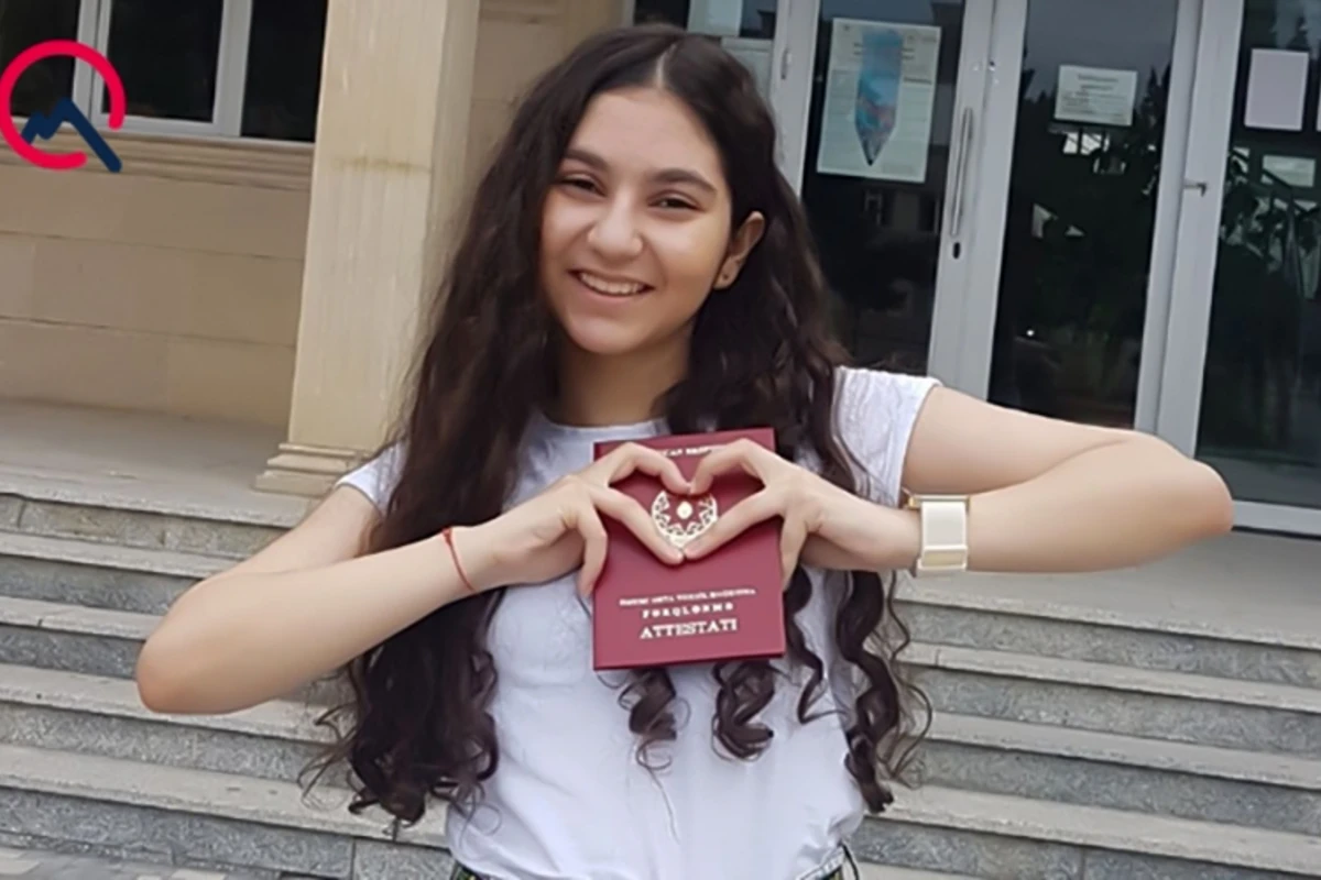 İmtahanda ən yüksək balı o topladı - FOTO