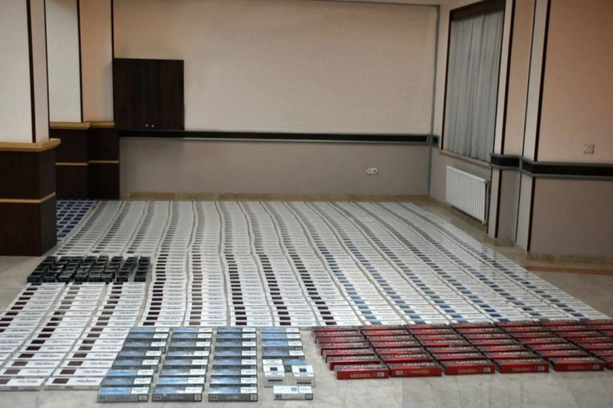 Naxçıvanda külli miqdarda aksiz markası olmayan siqaretlər aşkarlanıb Naxçıvanda külli miqdarda aksiz markası olmayan siqaretlər aşkarlanıb