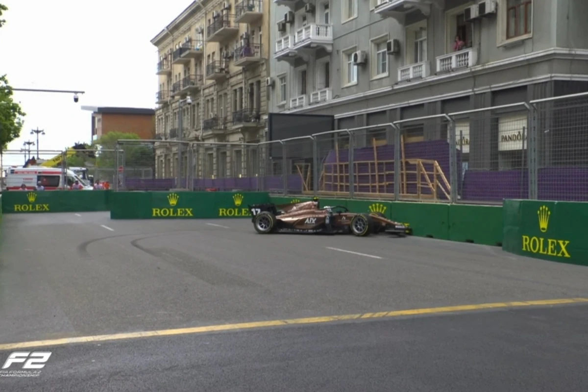 “PHM Racing” pilotu “Formula 2”nin əsas yarışında qəza törədib
