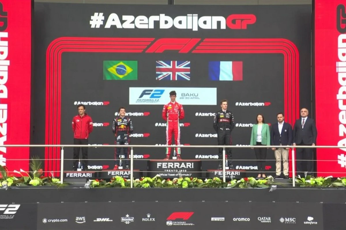 “Formula 2” üzrə Azərbaycan Qran-prisinin qalibləri mükafatlandırılıblar - YENİLƏNİB