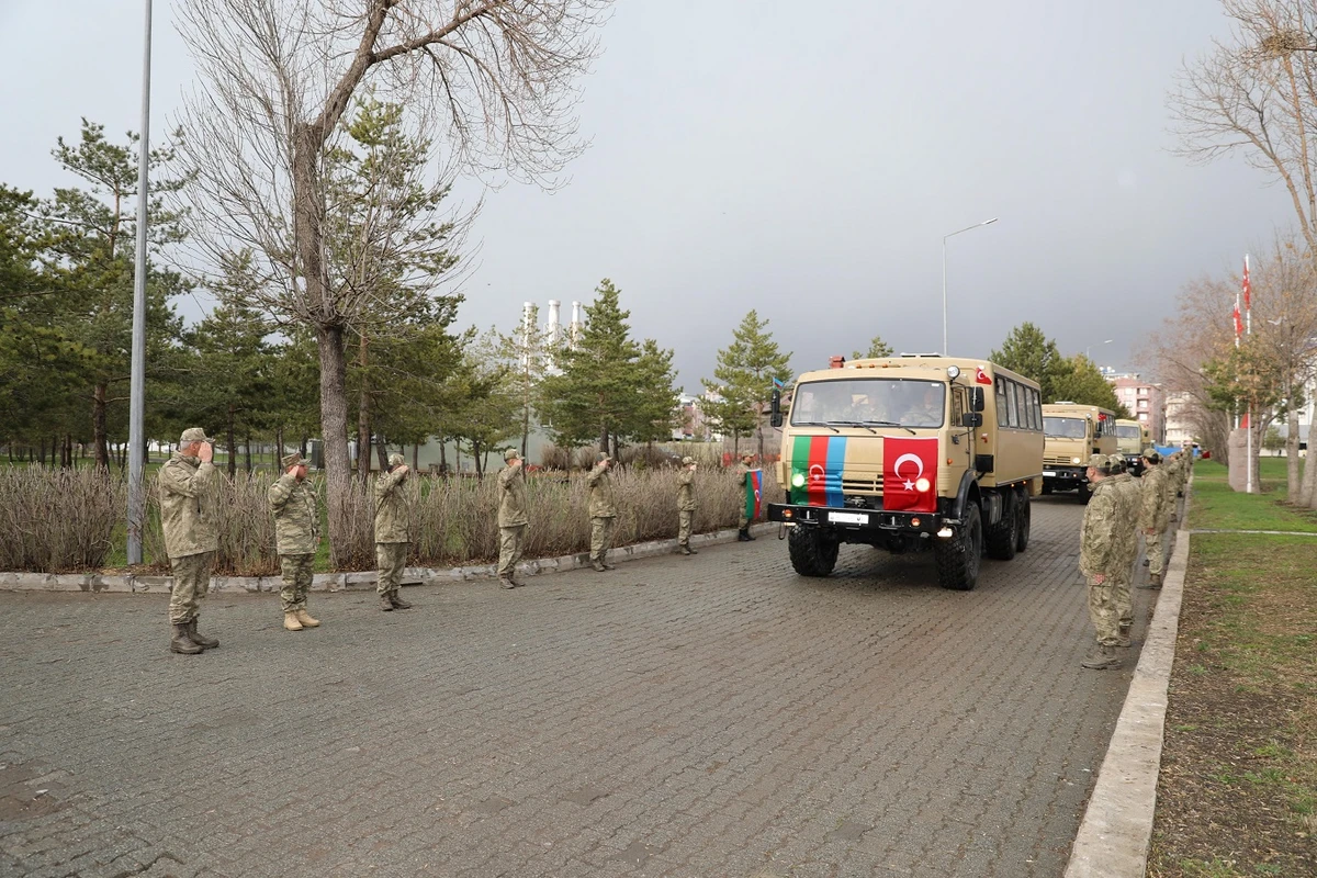 Türkiyədə Azərbaycan hərbçilərinin qarşılanma mərasimi keçirilib - FOTO