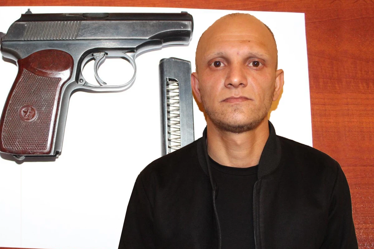 Şəkidə üzərində tapança gəzdirən keçmiş məhkum həbs olunub - FOTO