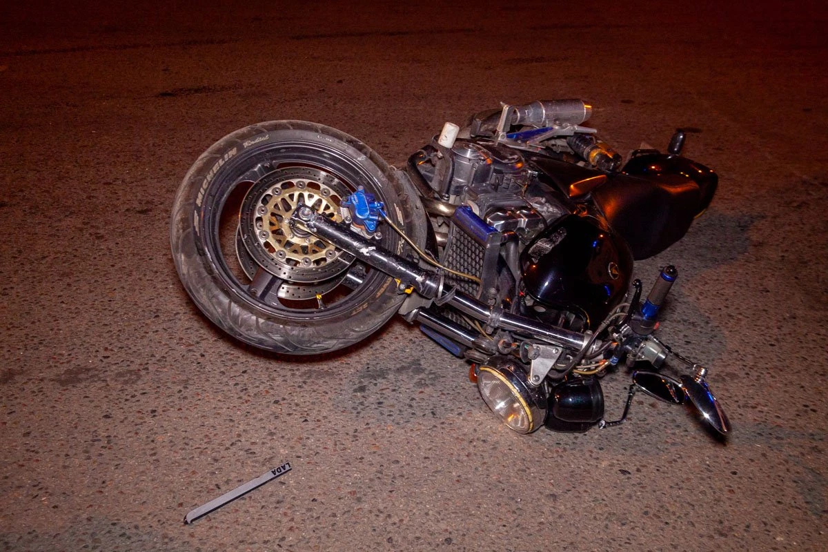 Bakıda motosikletçi qız faciəvi şəkildə öldü
