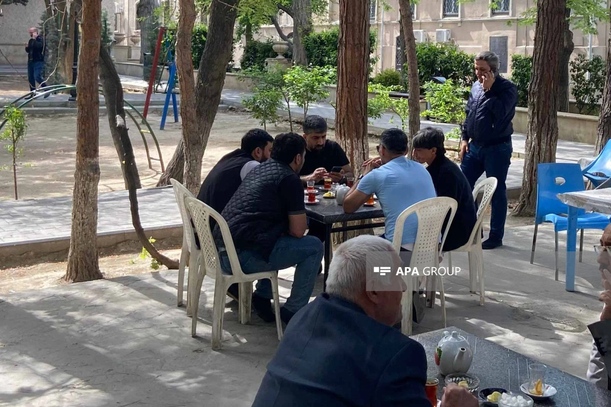 Rəşad Dağlının sənət yoldaşları məhkəməyə gəliblər - FOTO