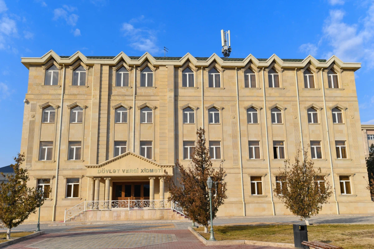 Naxçıvanda Vergi Xidmətinin yeddi idarəsi ləğv edildi