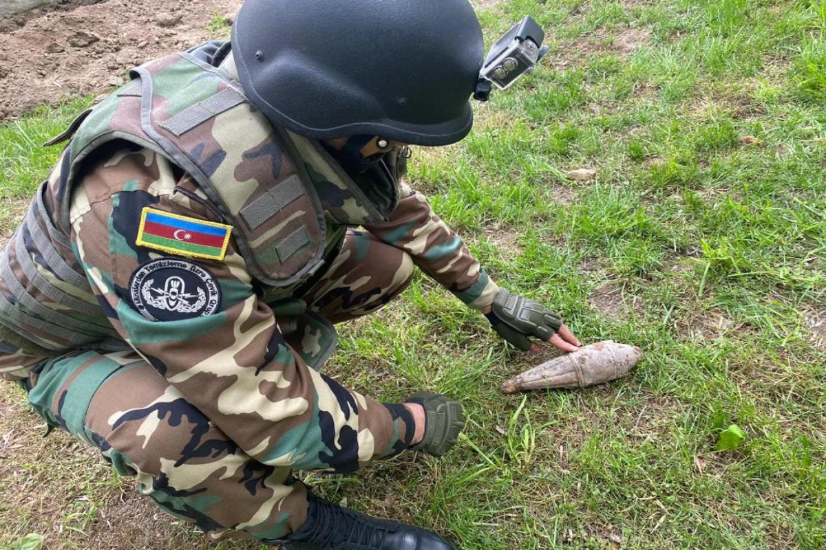 Bakıda qumbaraatan mərmisi tapıldı - FOTO