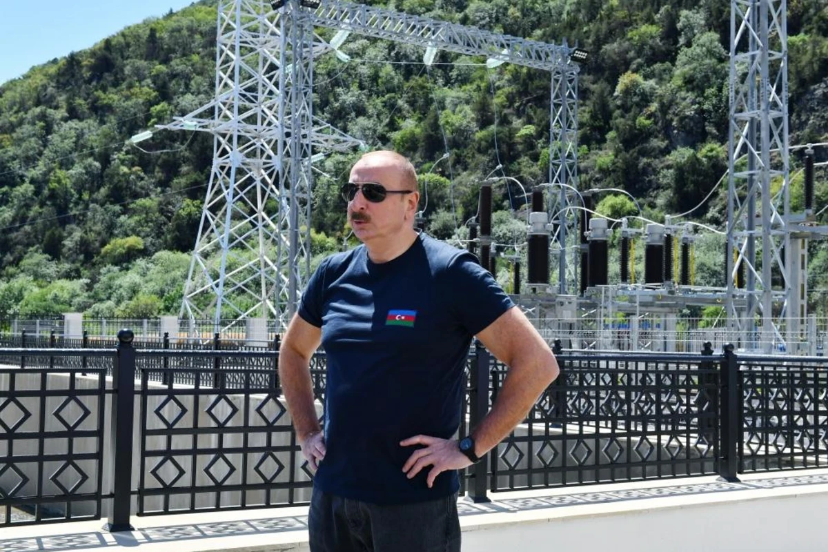 Prezident “Azərenerji” ASC-nin Zəngilanda “Sarıqışlaq” Su Elektrik Stansiyasında tikinti işlərinin gedişi ilə tanış olub - FOTO