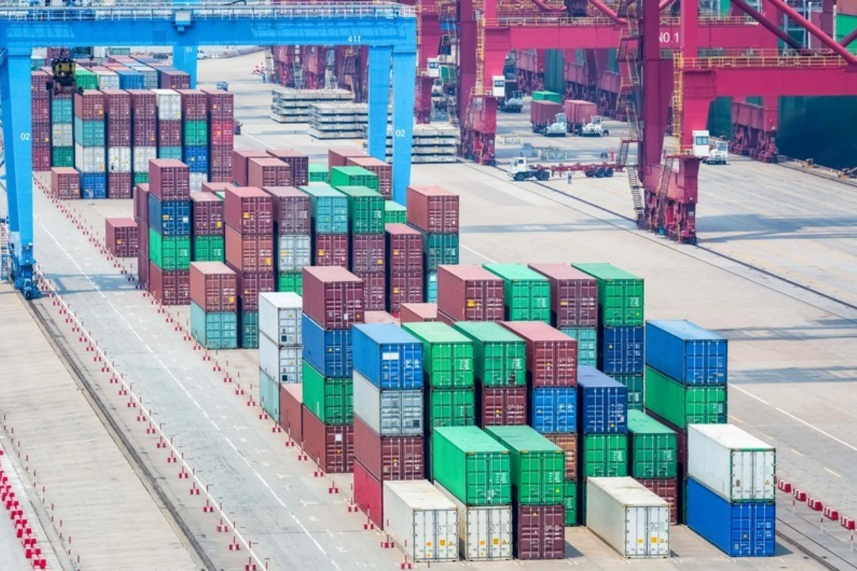 Azərbaycan qeyri-neft ixracını 21 % artırıb