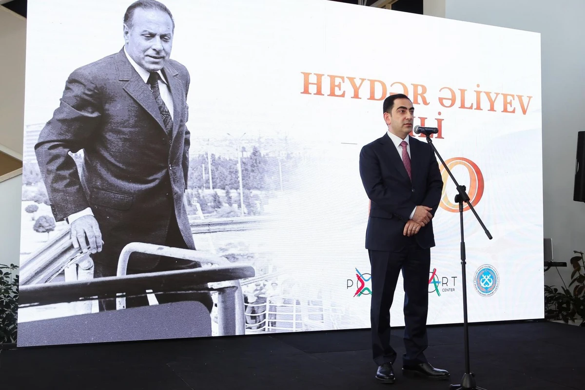 Taleh Ziyadov: Bakı Limanının bugünki inkişafının təməlini Heydər Əliyev qoyub - FOTO