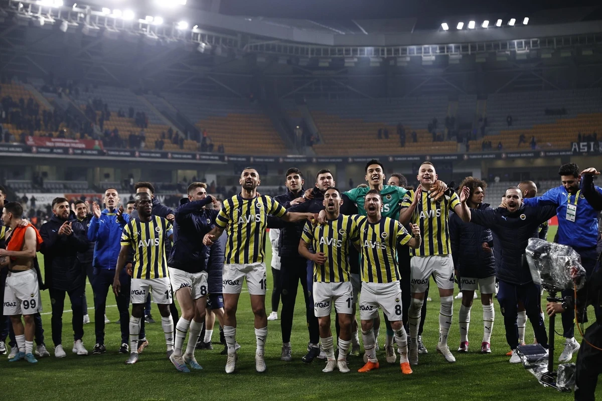 Türkiyə Super Liqasına daha 2 ulduz futbolçu gəlir - FOTO Türkiyə Super Liqasına daha 2 ulduz futbolçu gəlir - FOTO