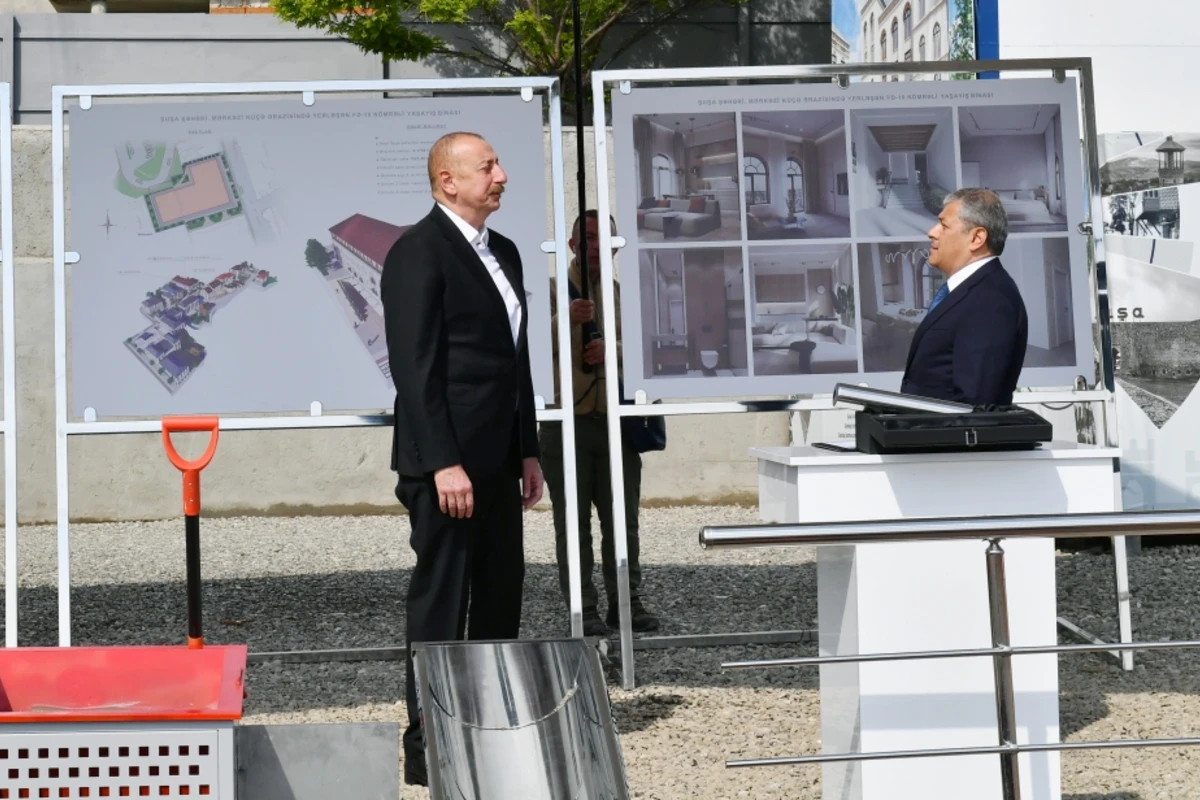 Şuşanın Qarabağ küçəsində inşa olunacaq qeyri-yaşayış binasının təməli qoyulub - FOTO
