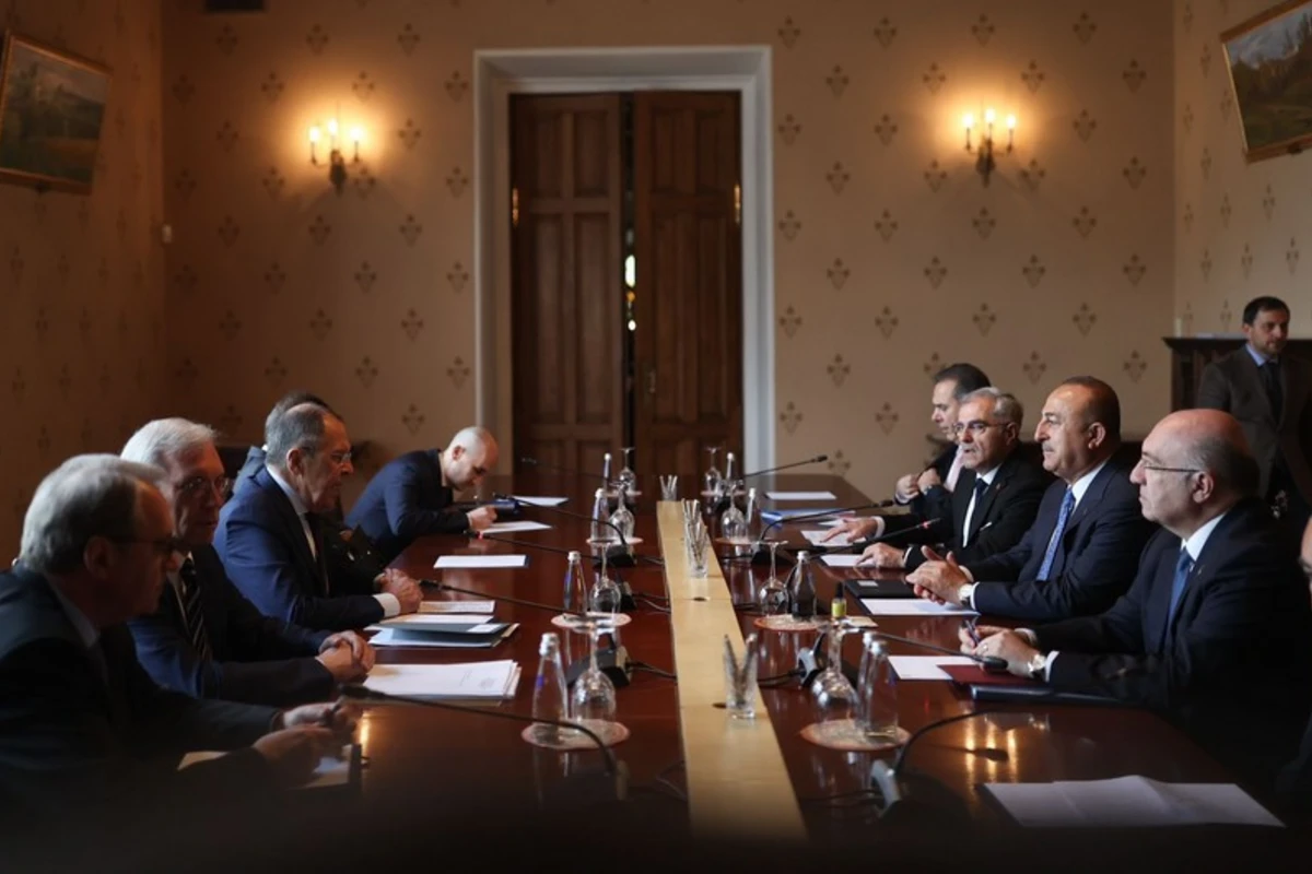 Türkiyə və Rusiya XİN başçıları Cənubi Qafqazdakı durumu müzakirə ediblər