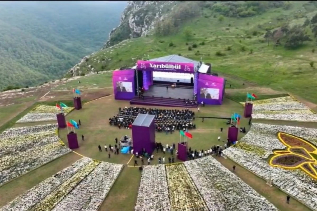 Mehriban Əliyeva “Xarıbülbül” Beynəlxalq Musiqi Festivalından paylaşım edib - VİDEO