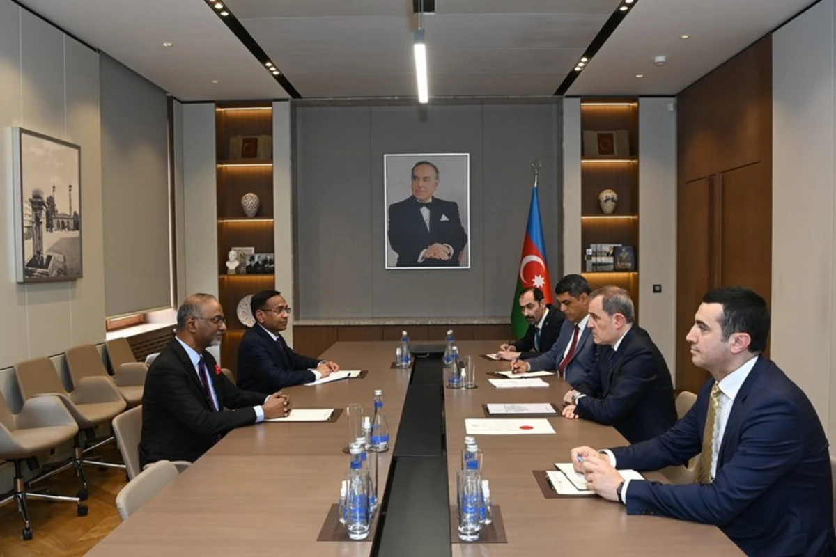 Ceyhun Bayramov Hindistanın Azərbaycana yeni təyin olunan səfiri ilə görüşüb - FOTO