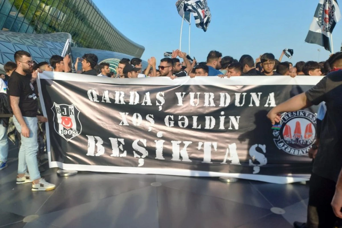 “Beşiktaş” Bakıya gəldi