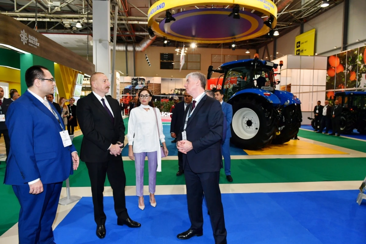 Ильхам Алиев и Мехрибан Алиева ознакомились с выставками Caspian Agro, InterFood Azerbaijan - ОБНОВЛЕНО + ФОТО