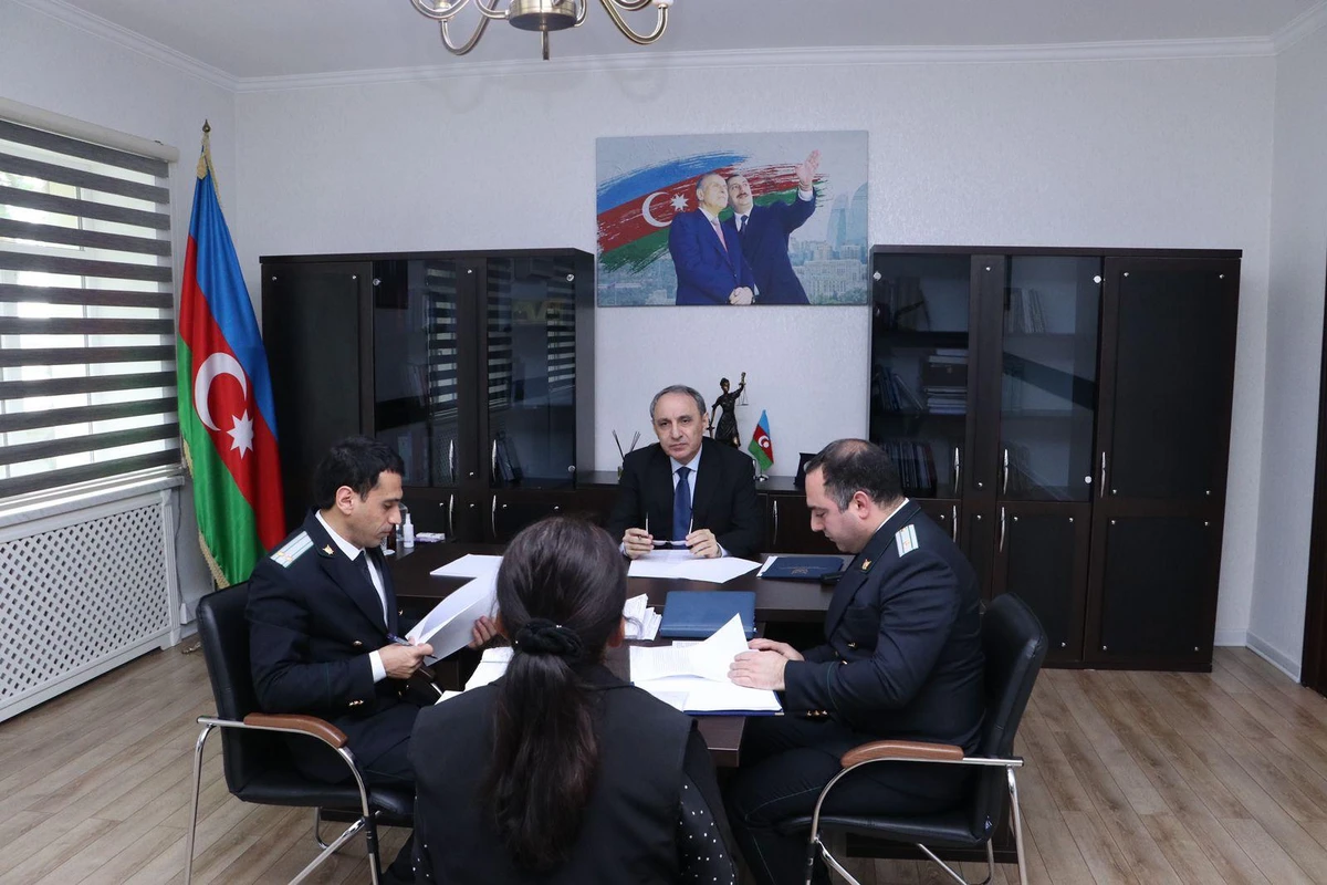 Baş prokuror əməkdaşlara konkret tapşırıqlar verdi - FOTO