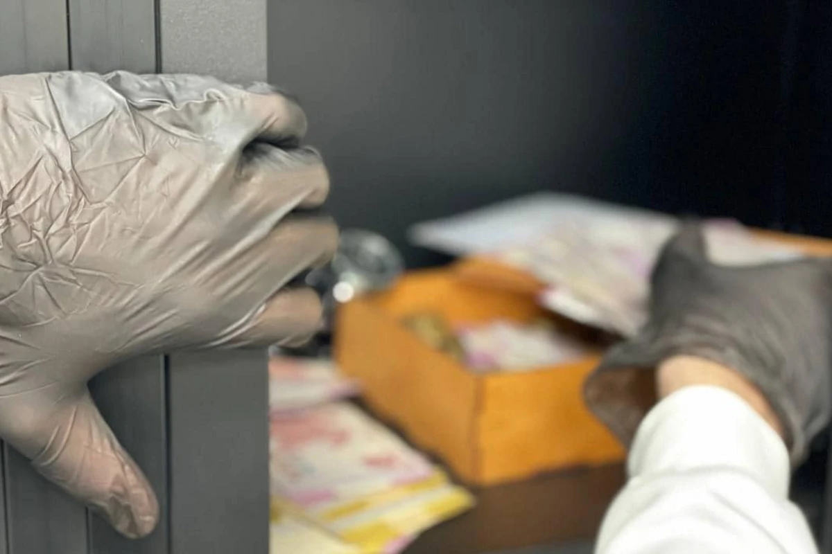 Bakıda evlərdən 8700 manatlıq oğurluq edilib
