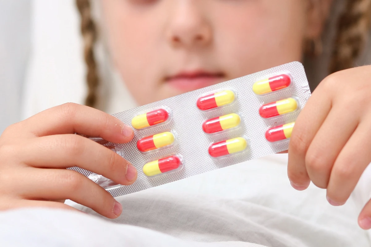 В Гахе двое детей отравились лекарством