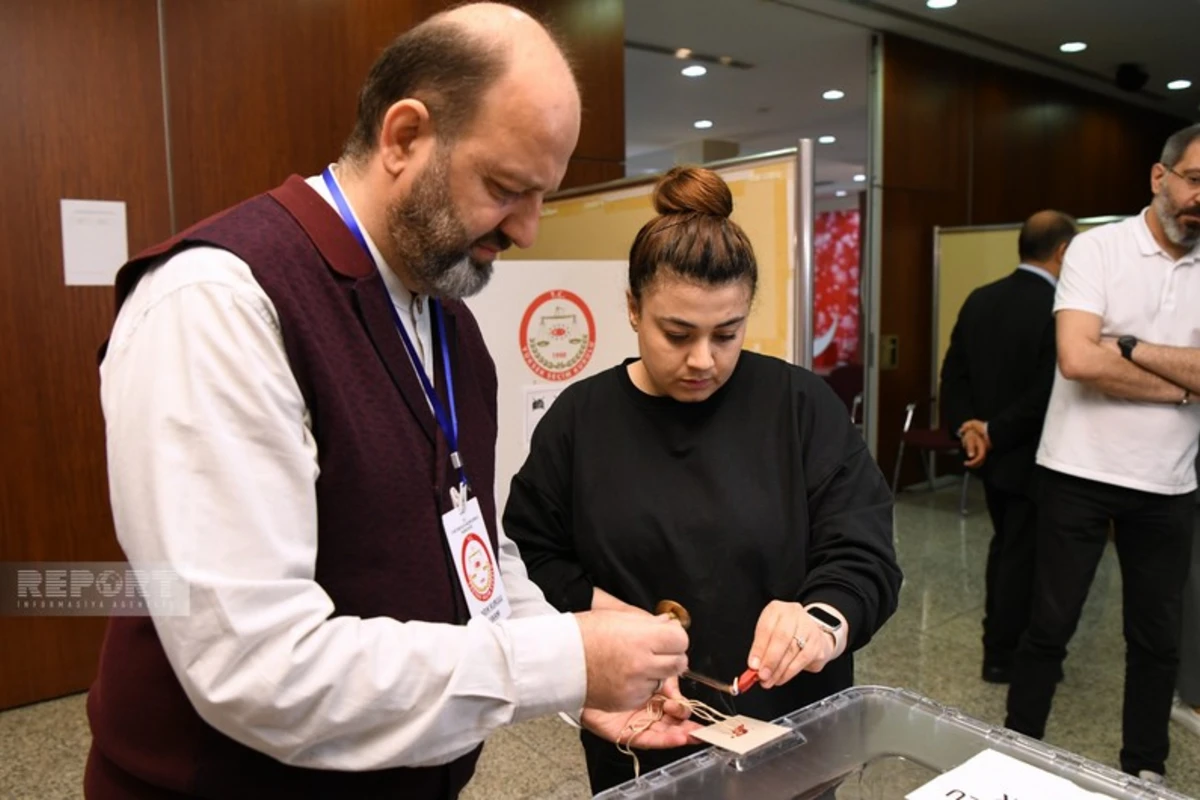 Azərbaycandakı Türkiyə vətəndaşlarının səsverməsi başlayıb - FOTO - YENİLƏNİB