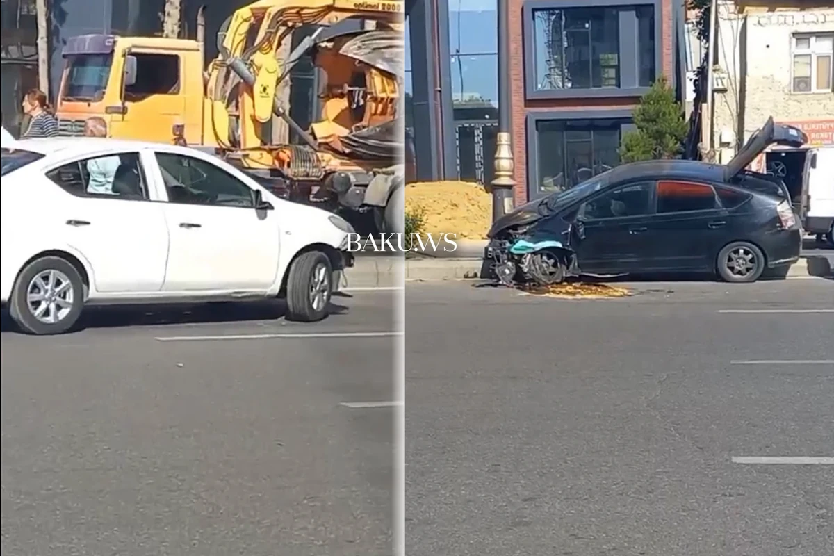 В Баку Prius врезался в фонарный столб - ВИДЕО