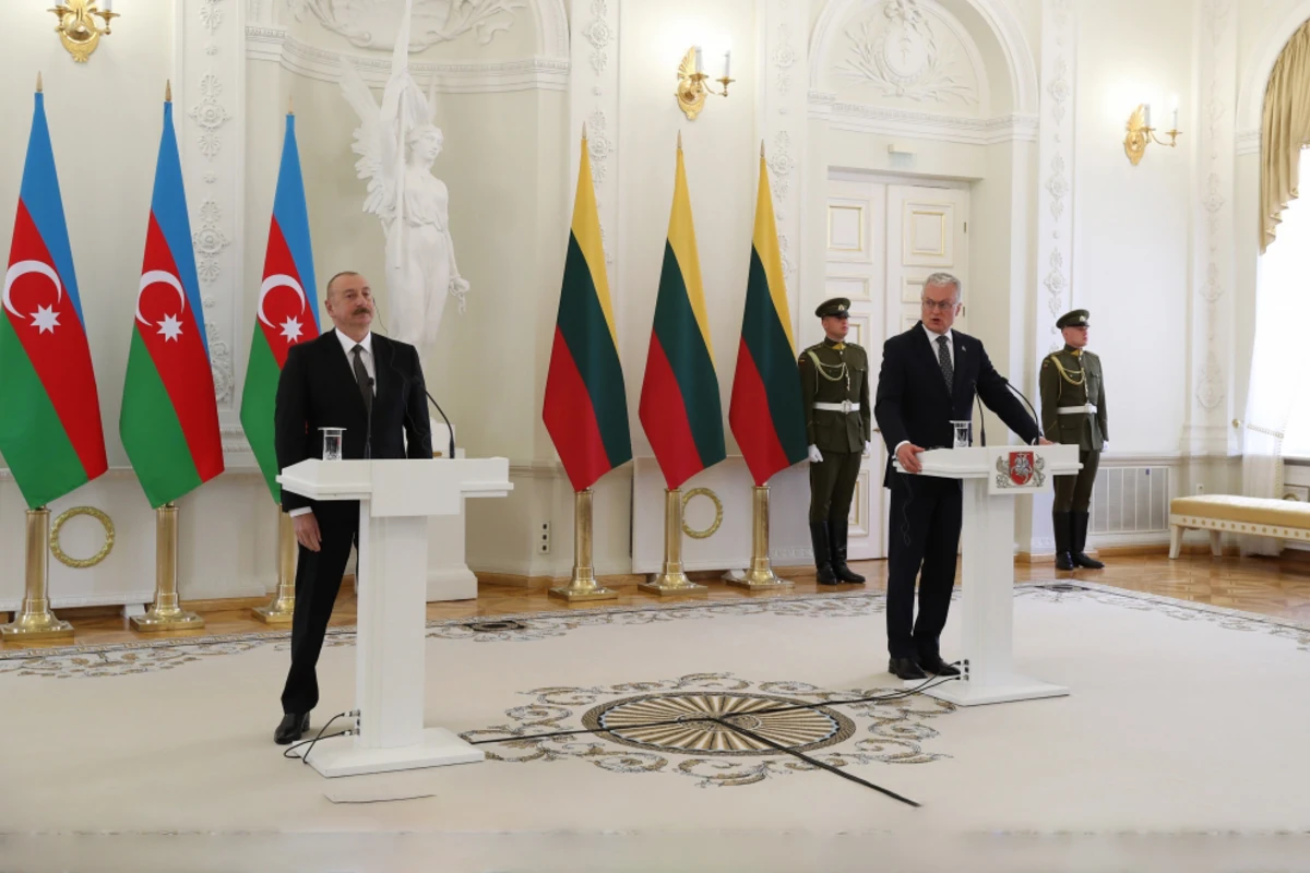 Azərbaycan və Litva prezidentləri mətbuata bəyanatlarla çıxış ediblər - FOTO - YENİLƏNİB