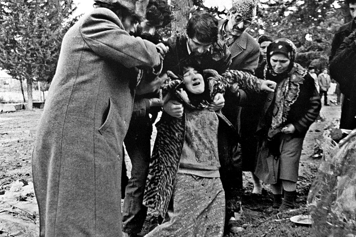 I və II Qarabağ müharibəsindən sonra əsir-girovluqdan azad edilən azərbaycanlıların sayı açıqlanıb I və II Qarabağ müharibəsindən sonra əsir-girovluqdan azad edilən azərbaycanlıların sayı açıqlanıb