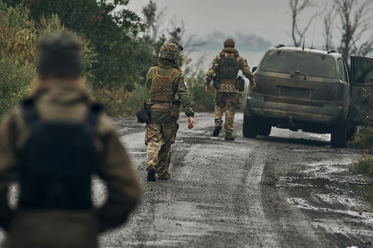 В Запорожье найдены четыре грузовика с телами военнослужащих - ВИДЕО