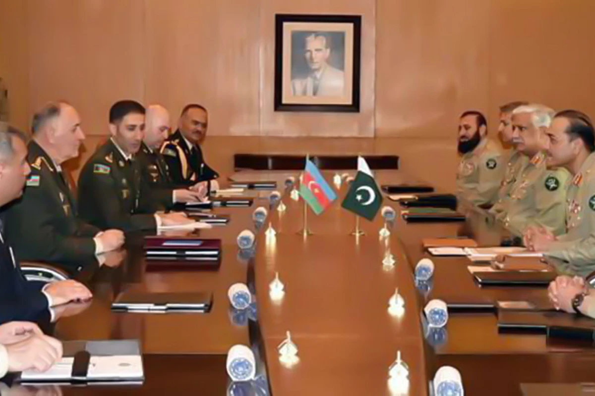 Kərim Vəliyev Pakistanın Quru Qoşunlarının komandanı ilə görüşüb - FOTO