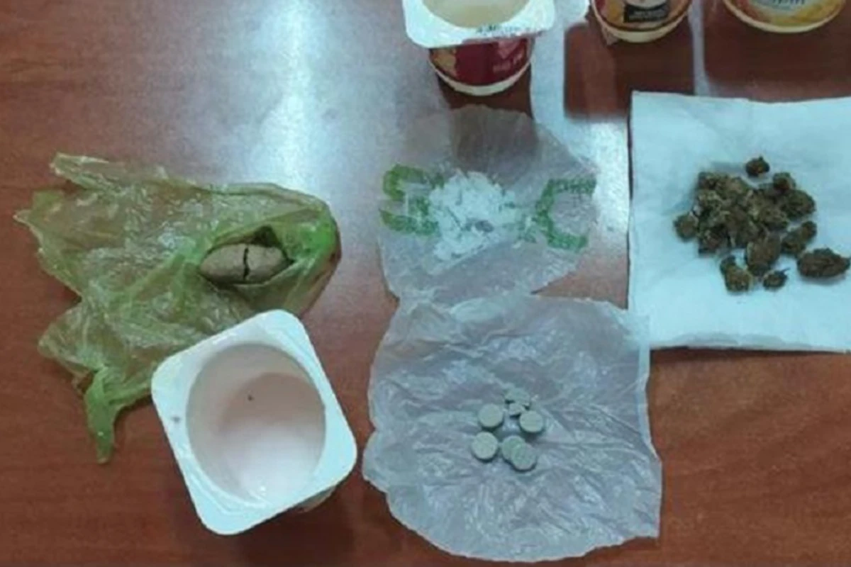 Həbsxanaya narkotik keçirilməsinin qarşısı alındı