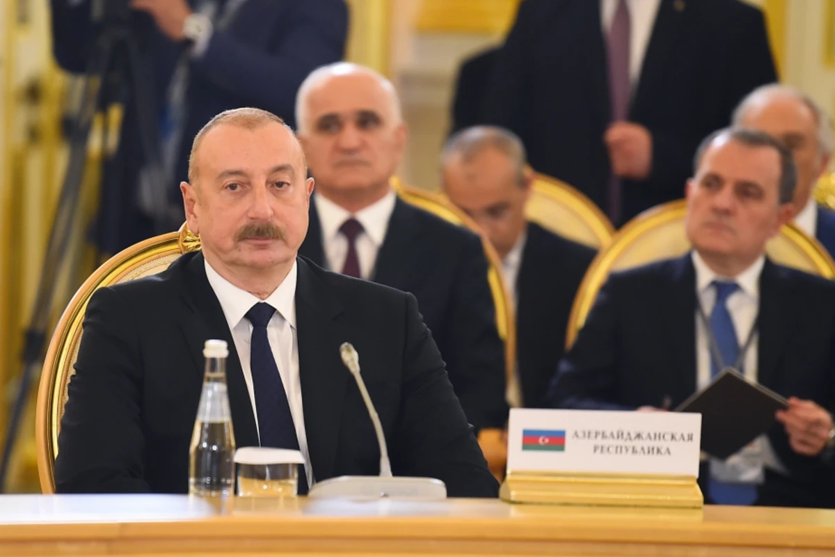 Prezident: Azərbaycan regionda ən iri hava yük donanmasına malikdir
