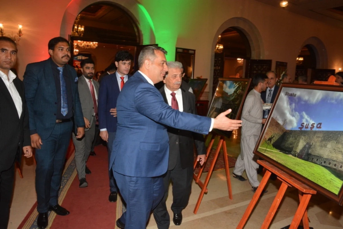 28 May - Müstəqillik Günü Pakistanda təntənə ilə qeyd edilib - FOTO 28 May - Müstəqillik Günü Pakistanda təntənə ilə qeyd edilib - FOTO