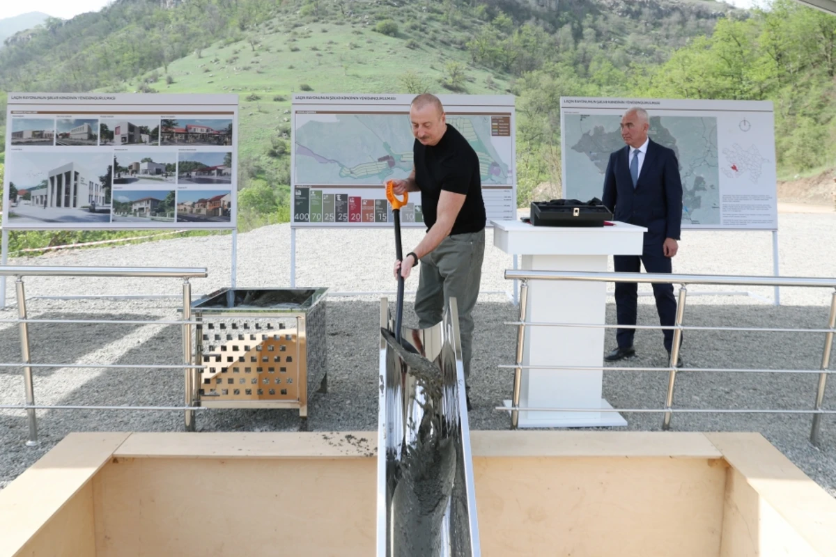 Azərbaycan Prezidenti İlham Əliyev Laçın rayonuna səfər edib - FOTO