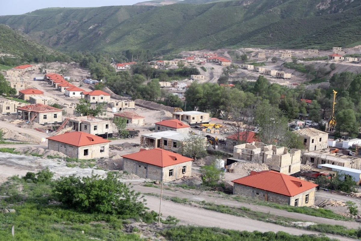 Bu ilin sentyabrına qədər Zabux kəndi zabuxluların sərəncamına veriləcək