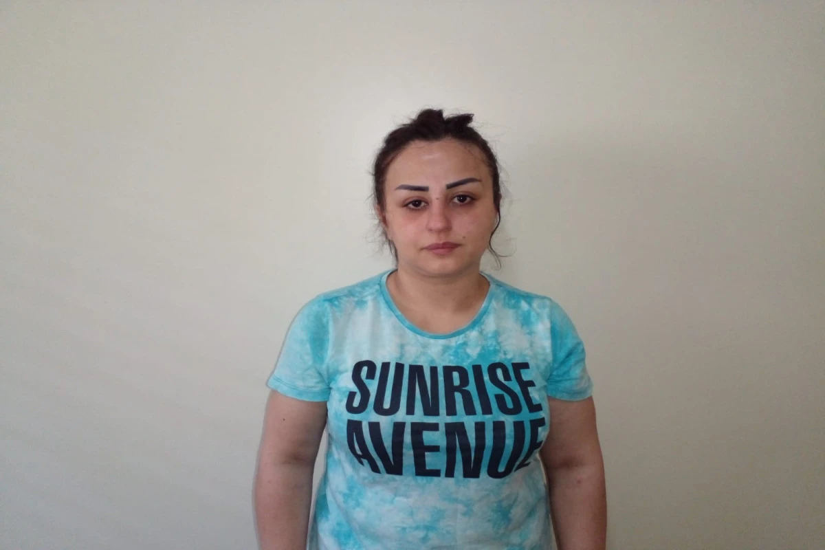 Azərbaycanda İran vətəndaşına narkokuryerlik edən qadın saxlanıldı