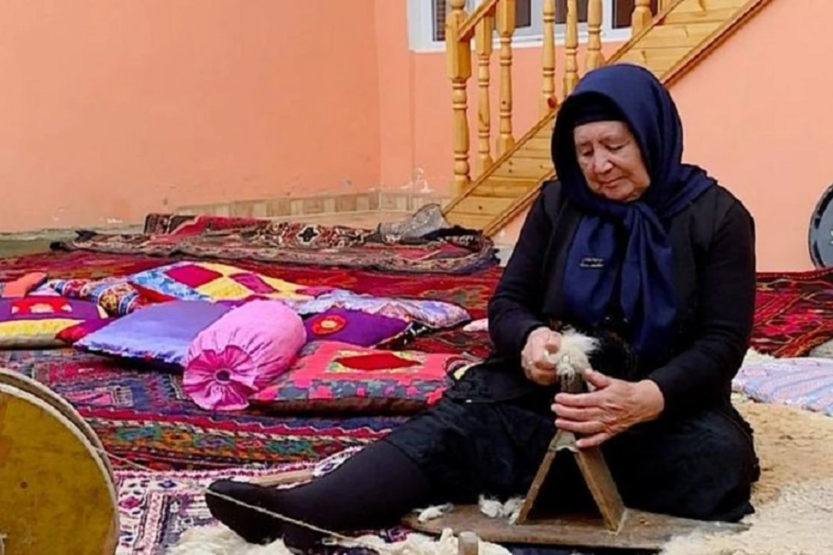 Qərbi Azərbaycan Xronikası: “Göyçənin ilmələrə köçən sirləri” - VİDEO Qərbi Azərbaycan Xronikası: “Göyçənin ilmələrə köçən sirləri” - VİDEO