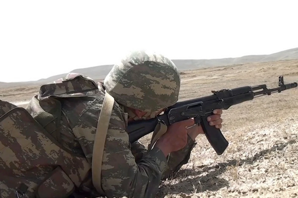 Azərbaycan Ordusunun ümumqoşun poliqonunda döyüş atışlı taktiki təlim keçirilib Azərbaycan Ordusunun ümumqoşun poliqonunda döyüş atışlı taktiki təlim keçirilib
