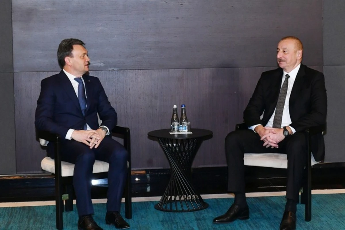 İlham Əliyev Kişineuda Moldovanın Baş naziri ilə görüşüb - FOTO