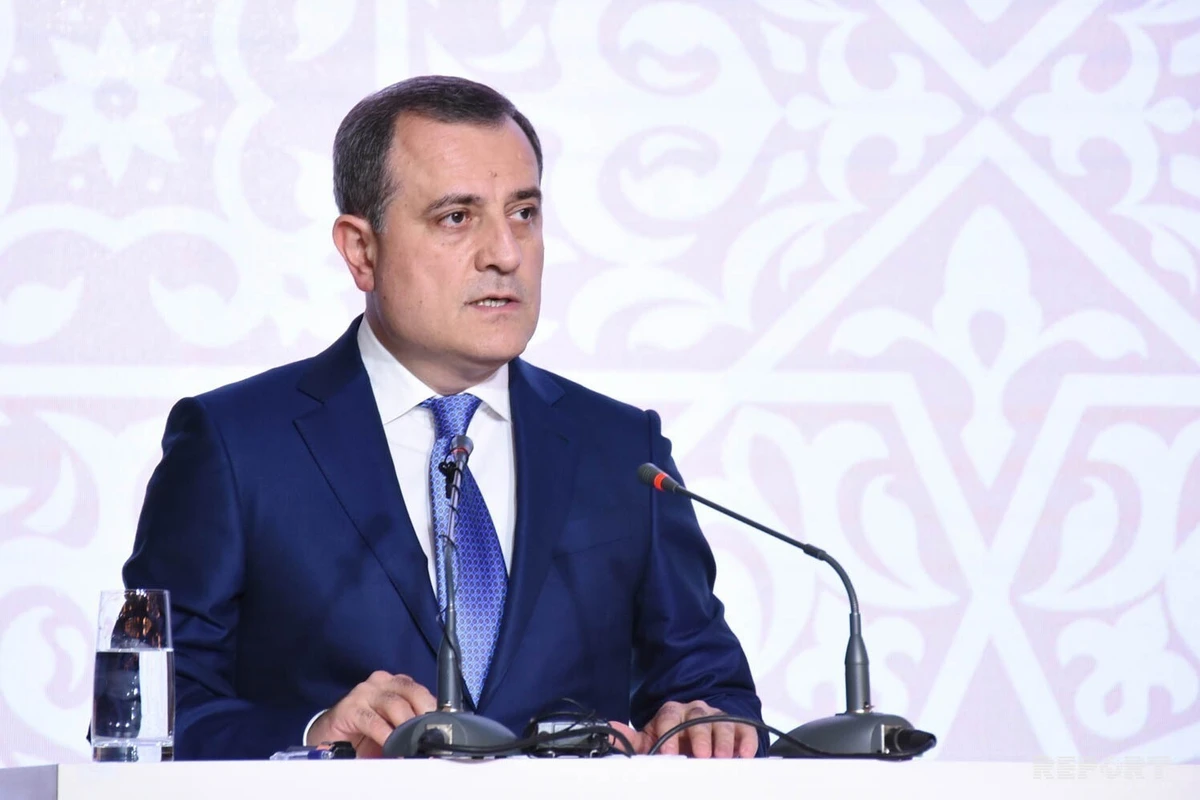 Ceyhun Bayramov Hakan Fidanı təbrik etdi - FOTO