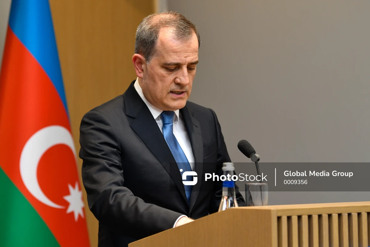Ceyhun Bayramov Avstriya və Slovakiyaya işgüzar səfərə gedib