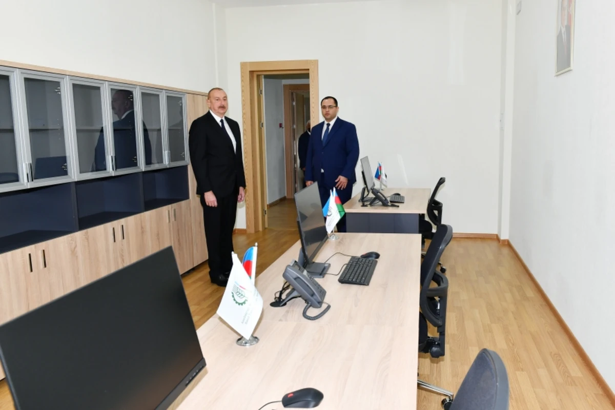 İlham Əliyev Kənd Təsərrüfatı Nazirliyinin yeni inzibati binasının açılışında iştirak edib - FOTO