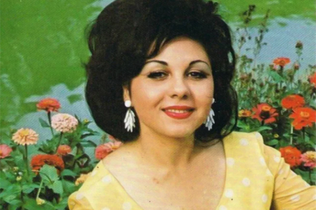 3 ay əvvəl iflic olan 78 yaşlı müğənni vəfat etdi - FOTO