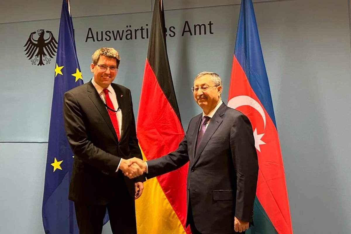 Azərbaycan və Almaniya arasında siyasi məsləhətləşmələr keçirildi - FOTO
