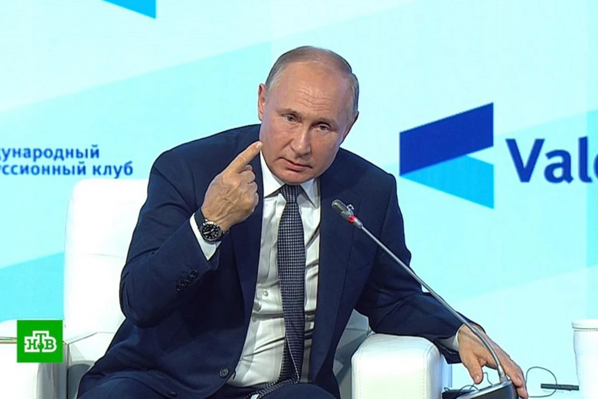 Vladimir Putin Belarusda nüvə silahlarının yerləşdiriləcəyi tarixi açıqlayıb
