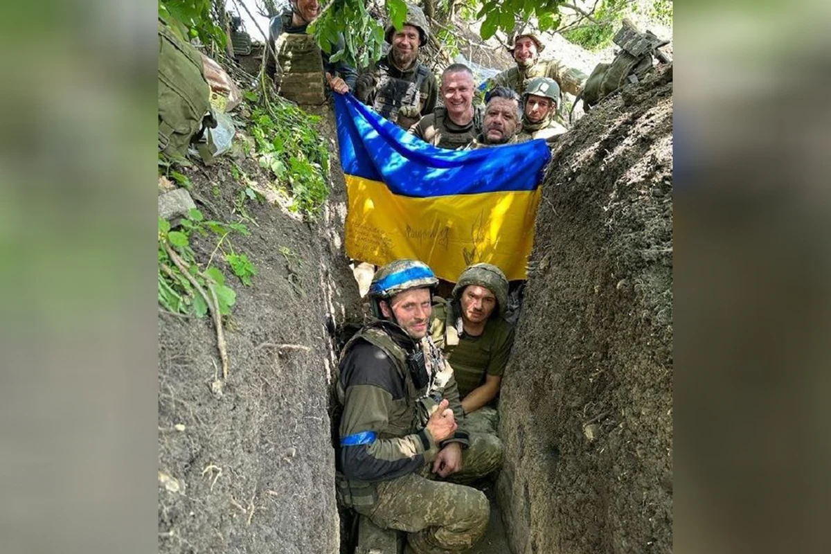Ukraynalı hərbçilər Novodarovka kəndini azad edib