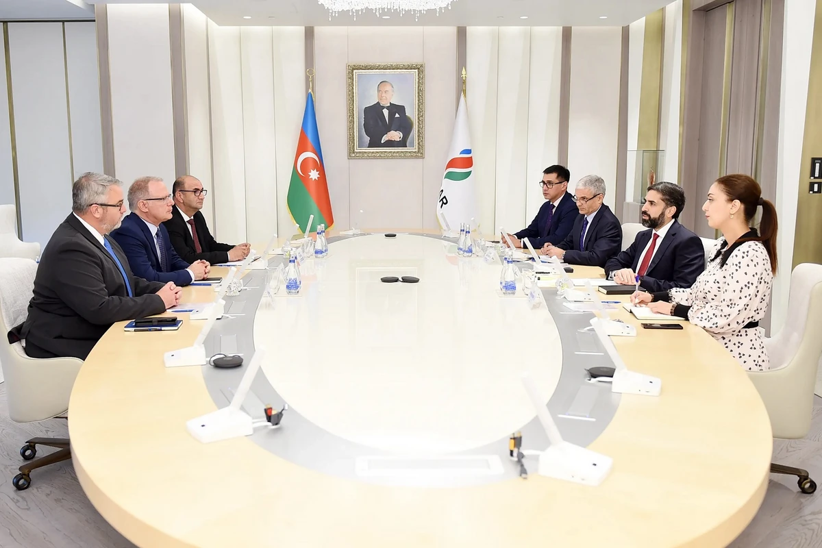 SOCAR-ın prezidenti “Oceaneering International” şirkətinin prezidenti ilə görüşdü - FOTO