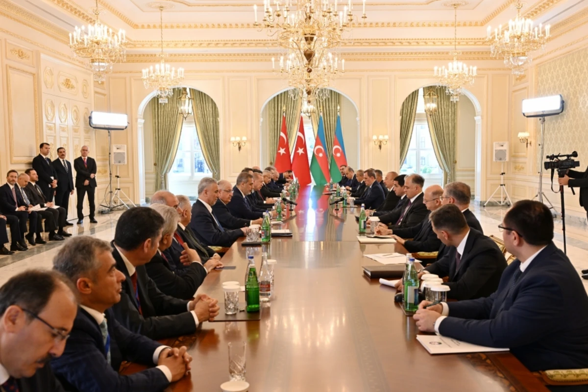 İlham Əliyevin Rəcəb Tayyib Ərdoğan ilə geniş tərkibdə görüşü keçirilib - YENİLƏNİB
